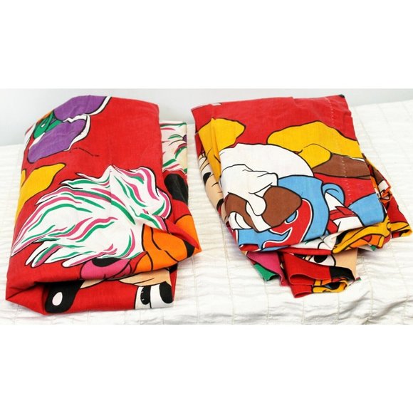 2 VTG 80s Disney Sports Theme Mickey Minnie Daisy Donald Red Curtain Panel Pleat - Picture 12 of 12